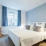 Strandgefluester, App 1 *