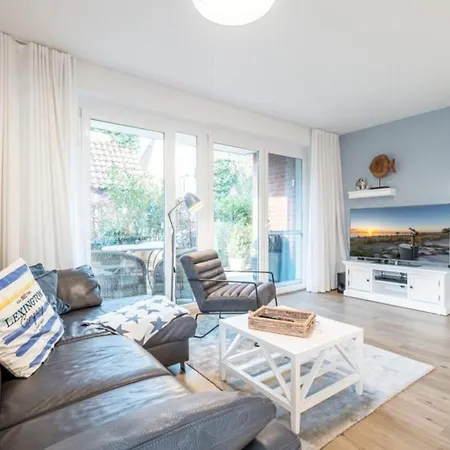 Appartement Strandgefluester, App 1 Niendorf (Timmendorfer Strand)